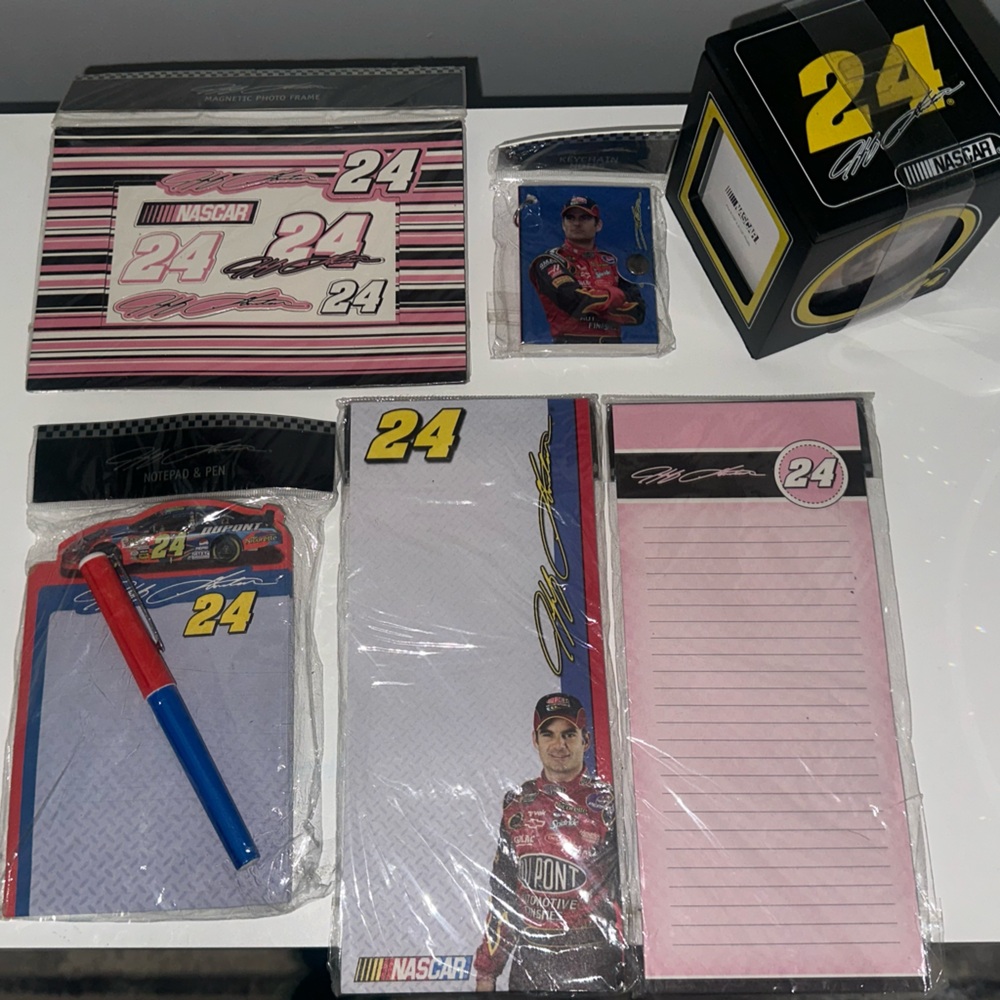 Nascar Stationery Set with Red, Blue, Yellow, Pink Accents